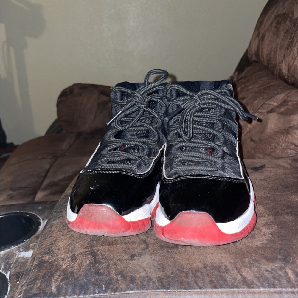 Bred Jordan 11